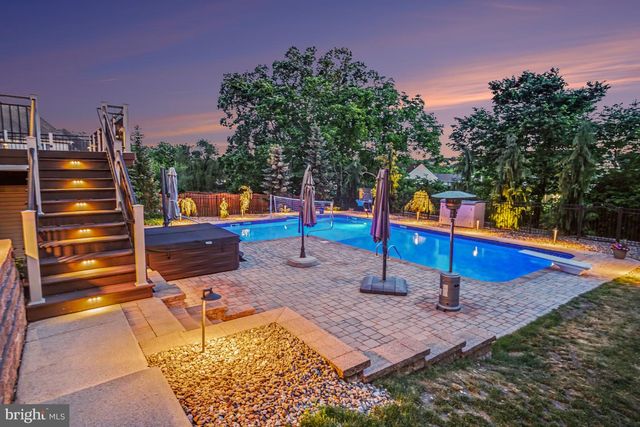 6539 WINDMERE RD, Harrisburg, PA 17111