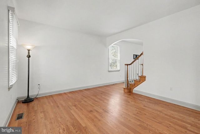 6539 WINDMERE RD, Harrisburg, PA 17111