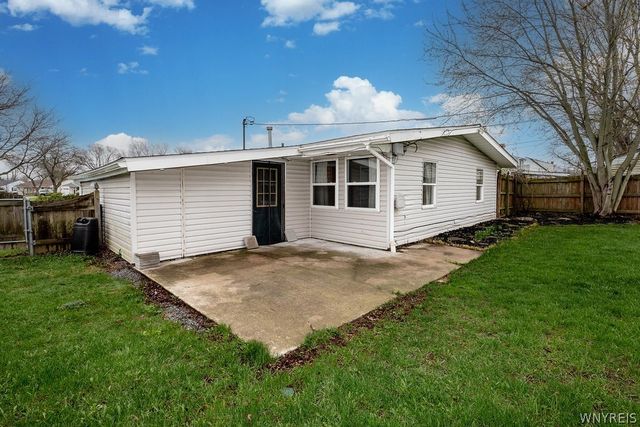986 Enola Road, Grand Island, NY 14072