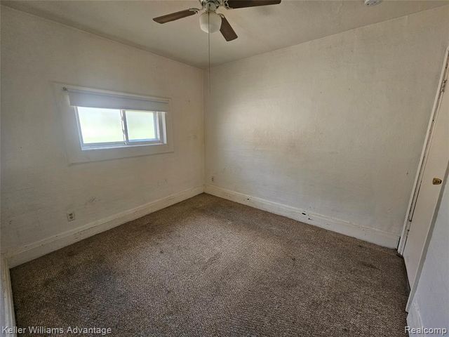 2219 Gray Road, Lapeer, MI 48446