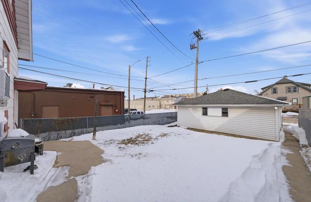 1332 S 57th STREET, West Allis, WI 53214