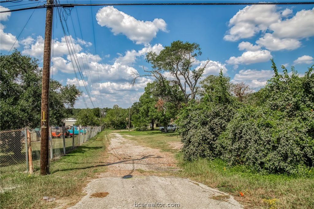 3208 W State Highway 21, Bryan, TX 77803 — photo 5