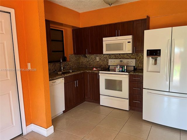 12135 SW 182nd Terrace, Miami, FL 33177