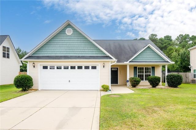 2557 Spinnaker Drive, Hope Mills, NC 28348
