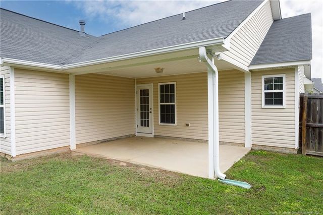 2557 Spinnaker Drive, Hope Mills, NC 28348