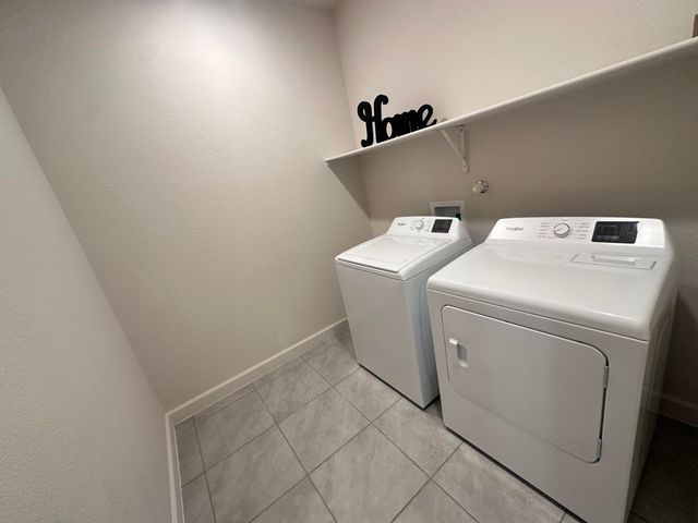 6731 Clayton Drive NE, Rio Rancho, NM 87144