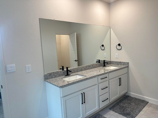 6731 Clayton Drive NE, Rio Rancho, NM 87144