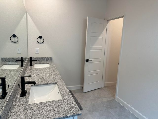 6731 Clayton Drive NE, Rio Rancho, NM 87144