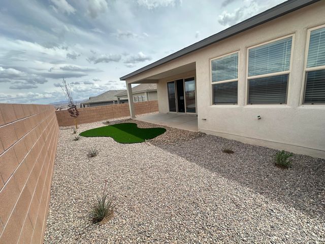 6731 Clayton Drive NE, Rio Rancho, NM 87144