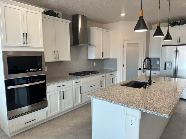 6731 Clayton Drive NE, Rio Rancho, NM 87144