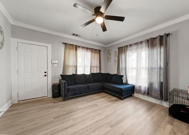 205 Dallas Street, Waco, TX 76704