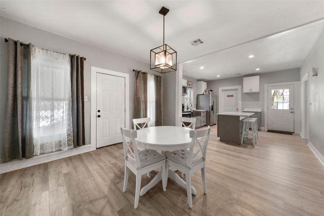 205 Dallas Street, Waco, TX 76704