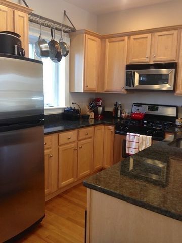 3 Wyatt Circle 3, Somerville, MA 02143