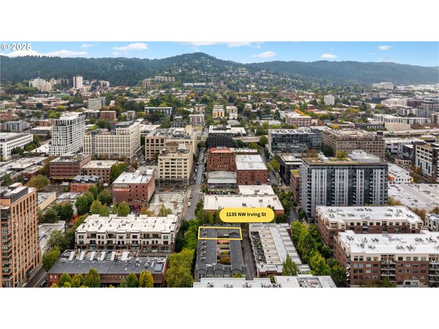 1135 Nw IRVING St, Portland, OR 97209