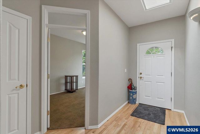 5898 Sawgrass St SE, Salem, OR 97306