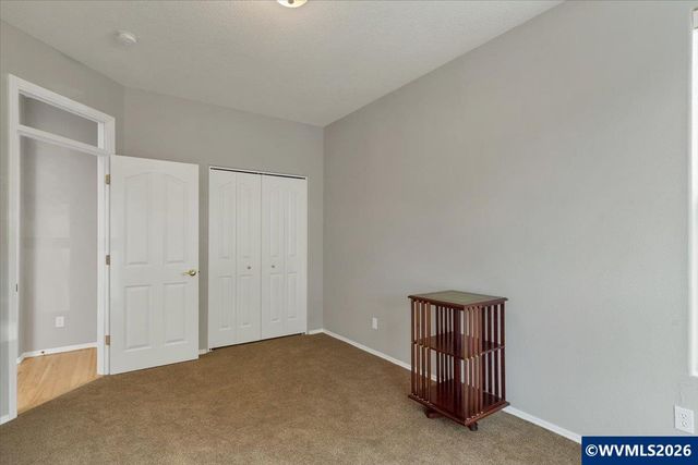 5898 Sawgrass St SE, Salem, OR 97306