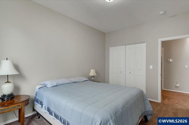 5898 Sawgrass St SE, Salem, OR 97306