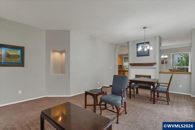 5898 Sawgrass St SE, Salem, OR 97306