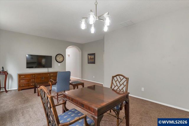 5898 Sawgrass St SE, Salem, OR 97306