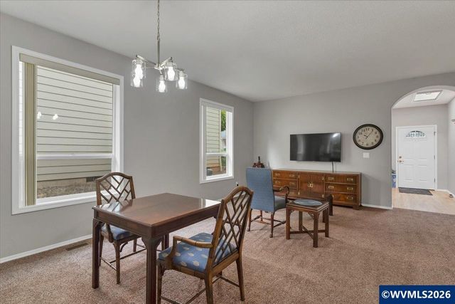 5898 Sawgrass St SE, Salem, OR 97306