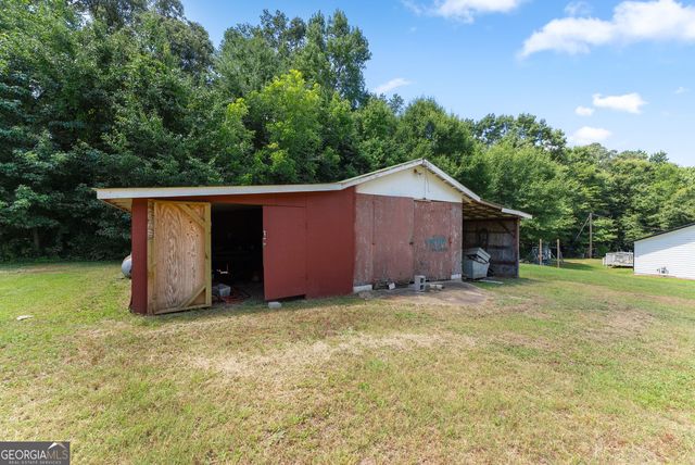 6018 Hwy 52, Gillsville, GA 30543