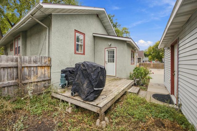 1415 8th Avenue S, Fargo, ND 58103
