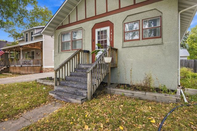 1415 8th Avenue S, Fargo, ND 58103