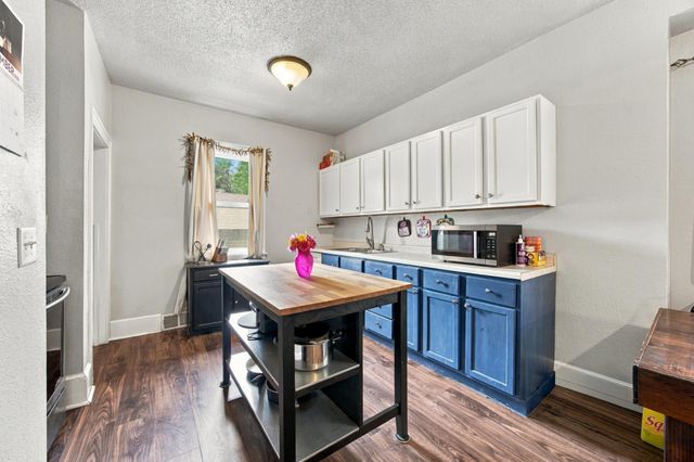 1415 8th Avenue S, Fargo, ND 58103