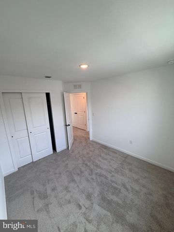 59 BASSWOOD ST, Berlin, NJ 08009