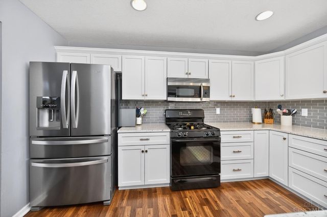 8031 Paradise Cove, Liberty Twp, OH 45044