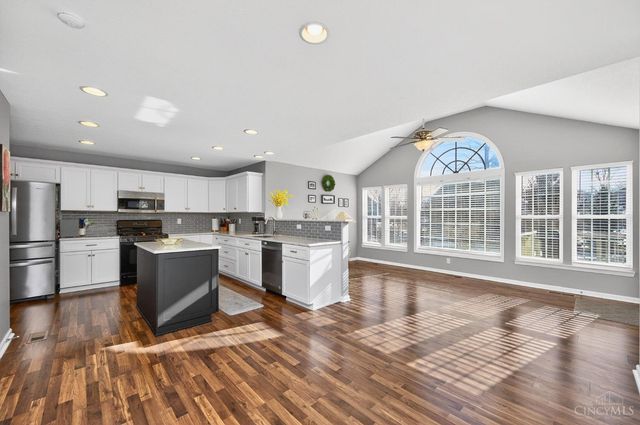 8031 Paradise Cove, Liberty Twp, OH 45044