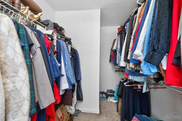 8031 Paradise Cove, Liberty Twp, OH 45044