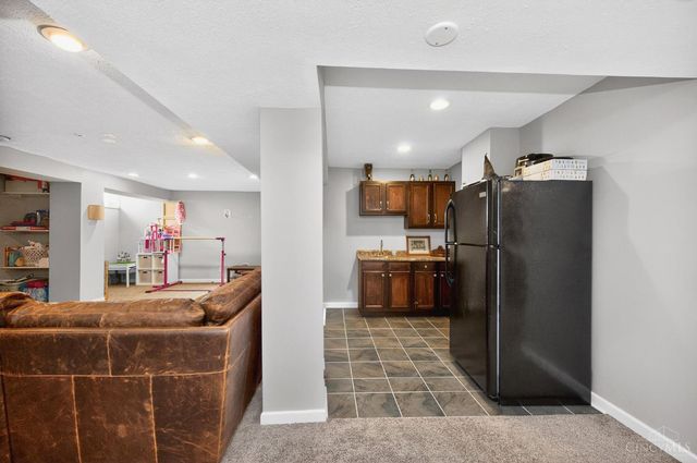 8031 Paradise Cove, Liberty Twp, OH 45044