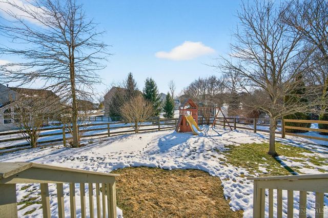 8031 Paradise Cove, Liberty Twp, OH 45044