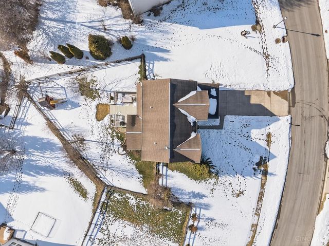8031 Paradise Cove, Liberty Twp, OH 45044