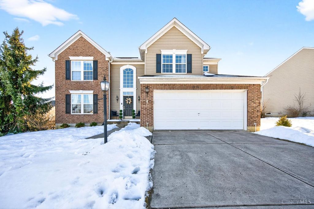 8031 Paradise Cove, Liberty Twp, OH 45044