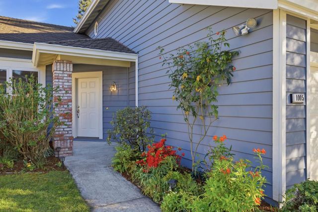1005 Cardiff Lane, Redwood City, CA 94061