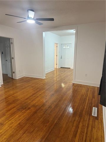 807 Albermarle Street, St Joseph, MO 64501