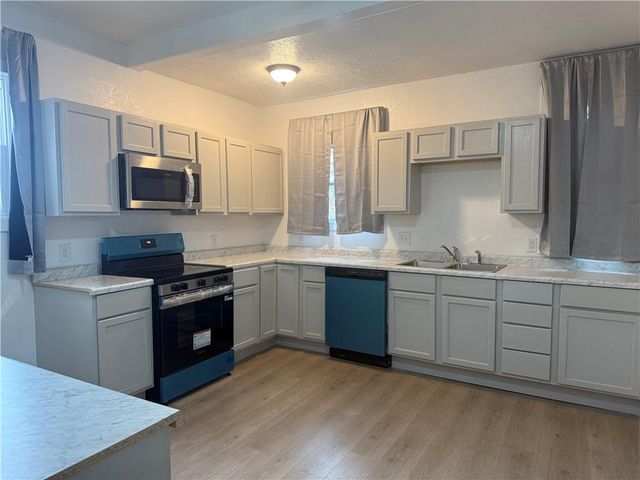 807 Albermarle Street, St Joseph, MO 64501