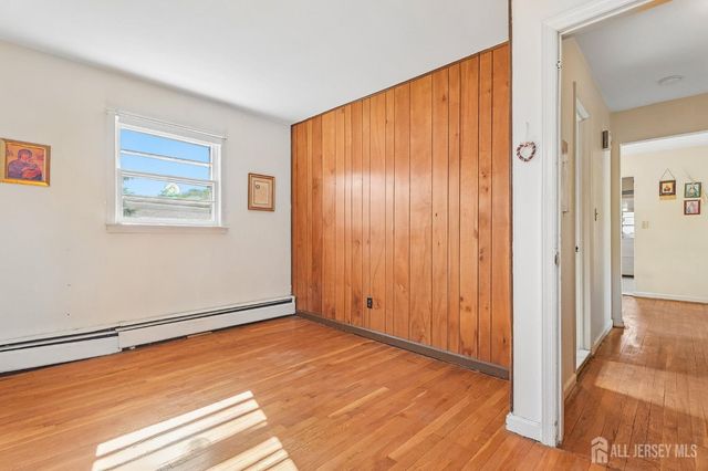 1920 Oxford Avenue, South Plainfield, NJ 07080