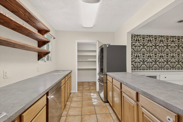 3605 Mesa Verde Avenue NE, Albuquerque, NM 87110