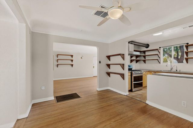 3605 Mesa Verde Avenue NE, Albuquerque, NM 87110
