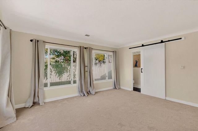 3605 Mesa Verde Avenue NE, Albuquerque, NM 87110