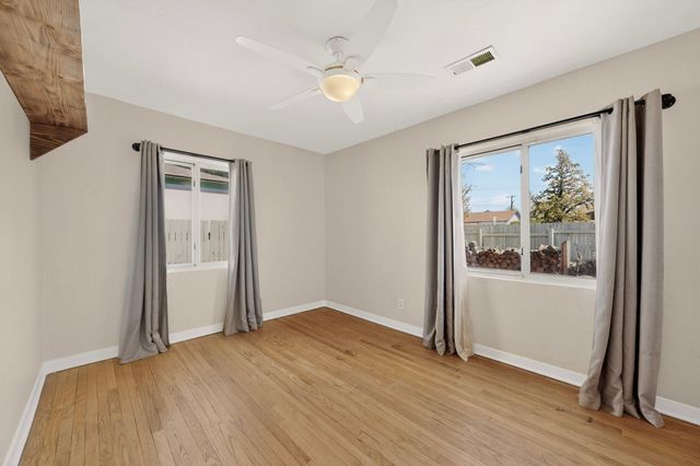 3605 Mesa Verde Avenue NE, Albuquerque, NM 87110