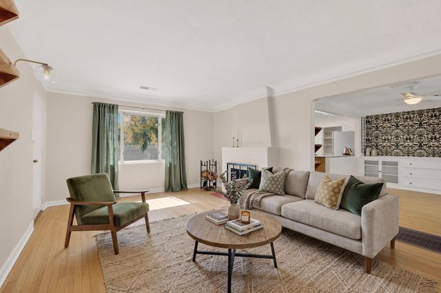 3605 Mesa Verde Avenue NE, Albuquerque, NM 87110