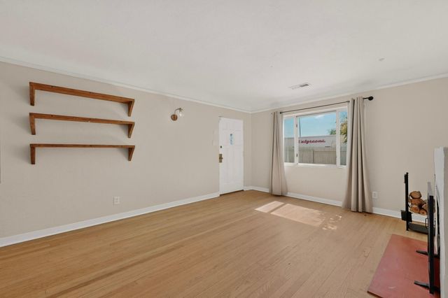 3605 Mesa Verde Avenue NE, Albuquerque, NM 87110