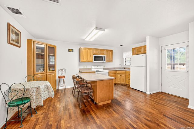 405 FM 1376, Boerne, TX 78006