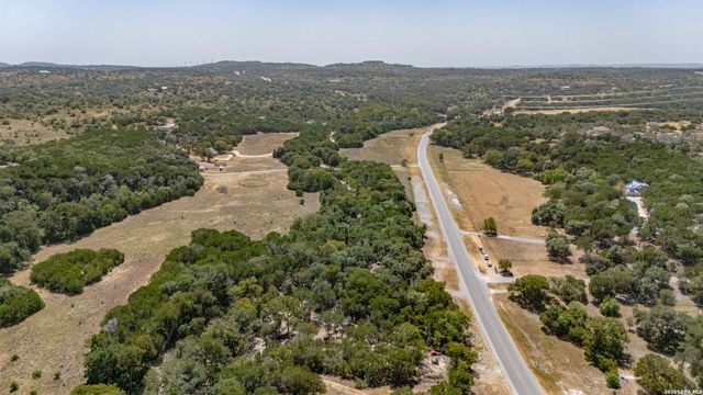 405 FM 1376, Boerne, TX 78006