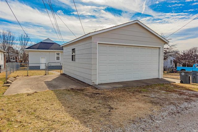 2727 Austin Avenue, Evansville, IN 47712
