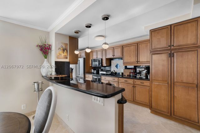 4280 Galt Ocean Dr 14D, Fort Lauderdale, FL 33308